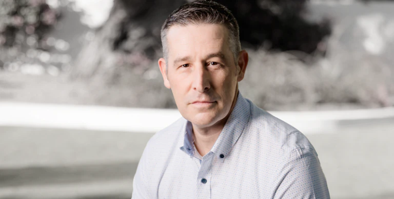 Ira Bernstein, Master Trained Facilitator of Selling Through Curiosity methodology, focused on B2B sales training.